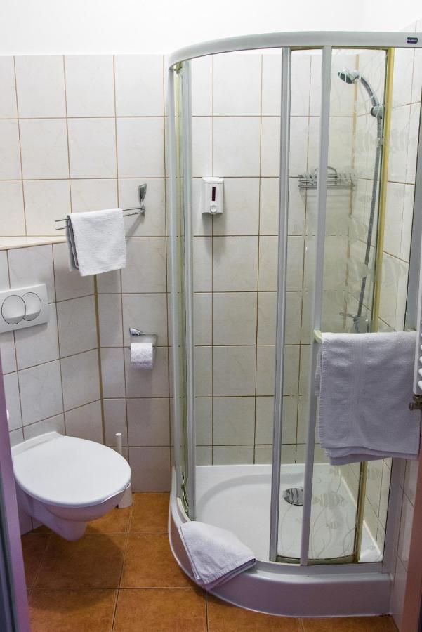 Pokoje Hotelowe Norbit Grodzisk Mazowiecki Exterior photo